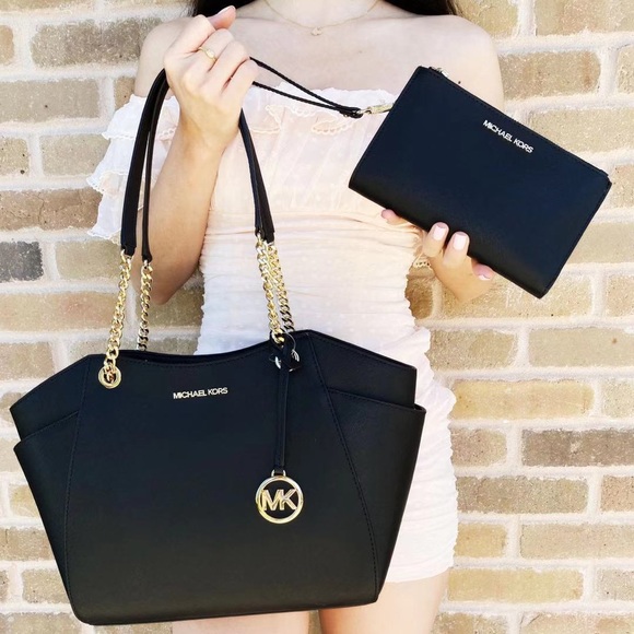BUNDLE👜💕Michael Kors Large Chain Tote & Wallet - Picture 2 of 5
